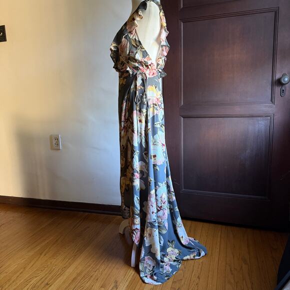 PRIVACY PLEASE Fillmore Gray Floral Wrap High-Low Maxi Dress Asphalt Extra Small - Picture 5 of 6
